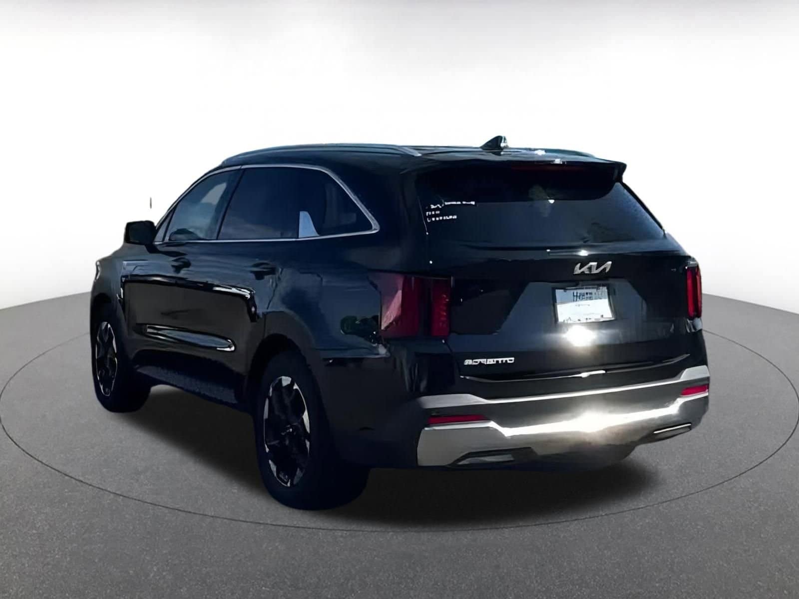 2024 Kia Sorento S 13