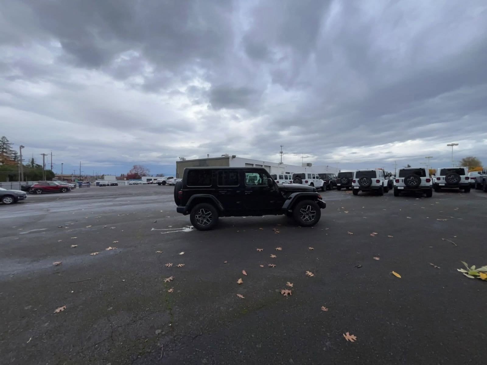 Thumbnail: 2025 Jeep Wrangler - 12