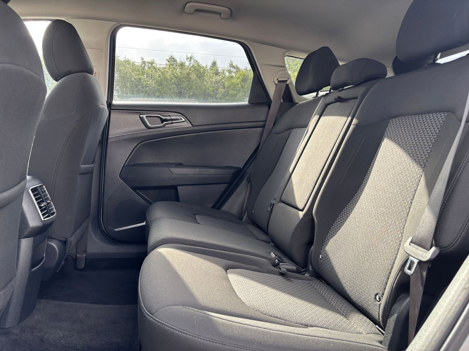 Thumbnail: 2025 Kia Sportage - 24