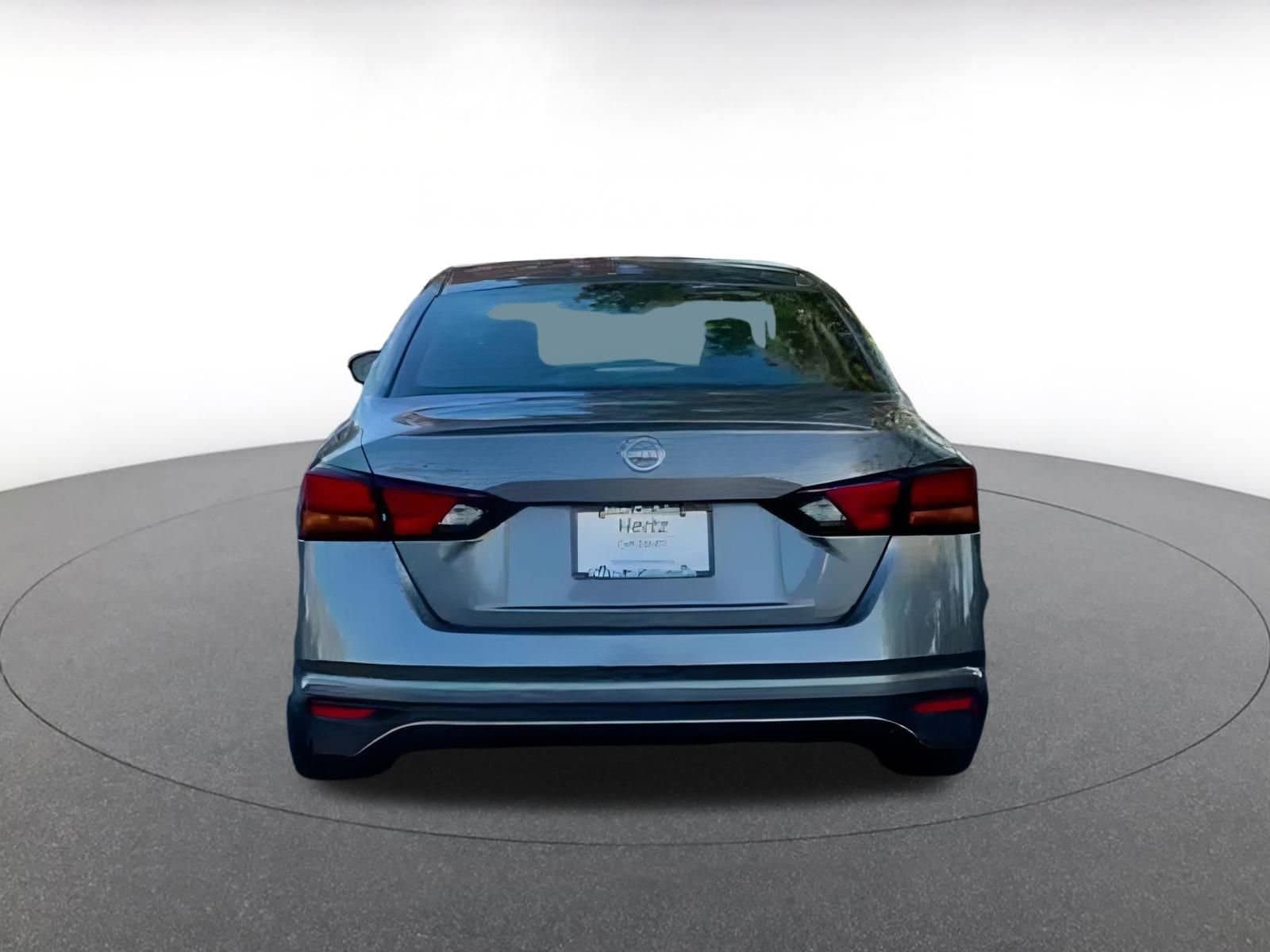 Thumbnail: 2024 Nissan Altima - 11