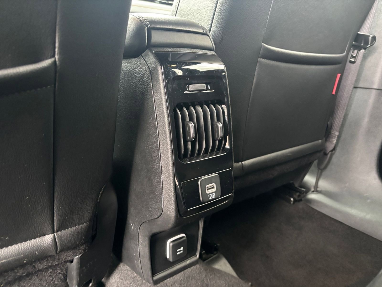 Thumbnail: 2025 Jeep Compass - 23