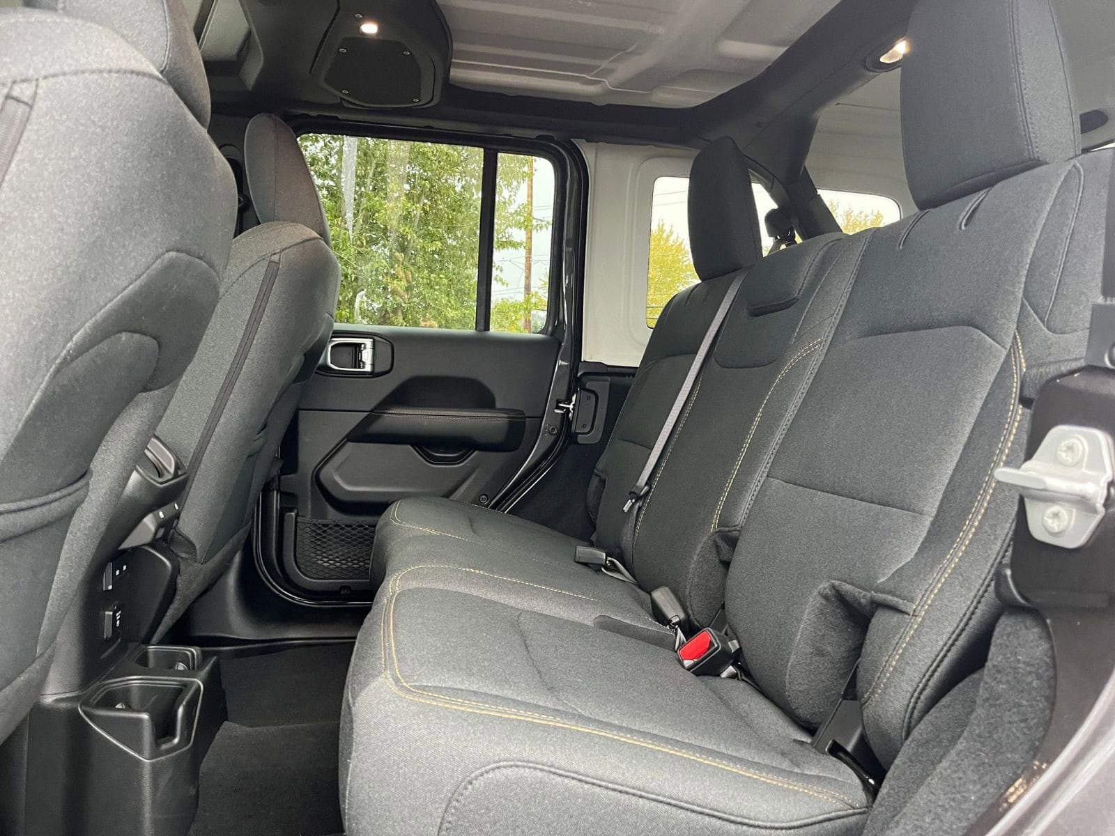 Thumbnail: 2025 Jeep Wrangler - 24