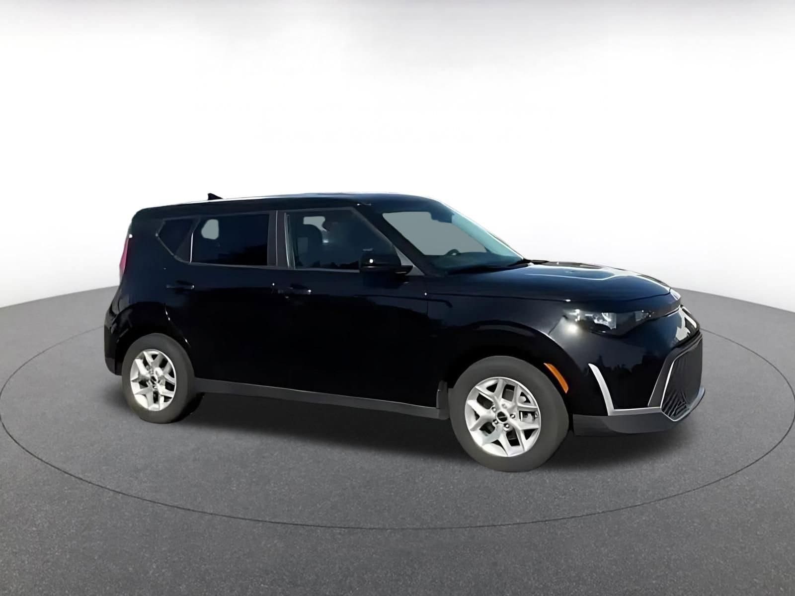Thumbnail: 2025 Kia Soul - 2
