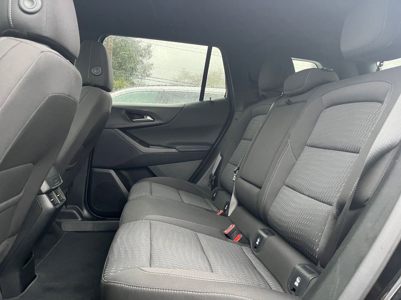 Thumbnail: 2025 Chevrolet Equinox - 25