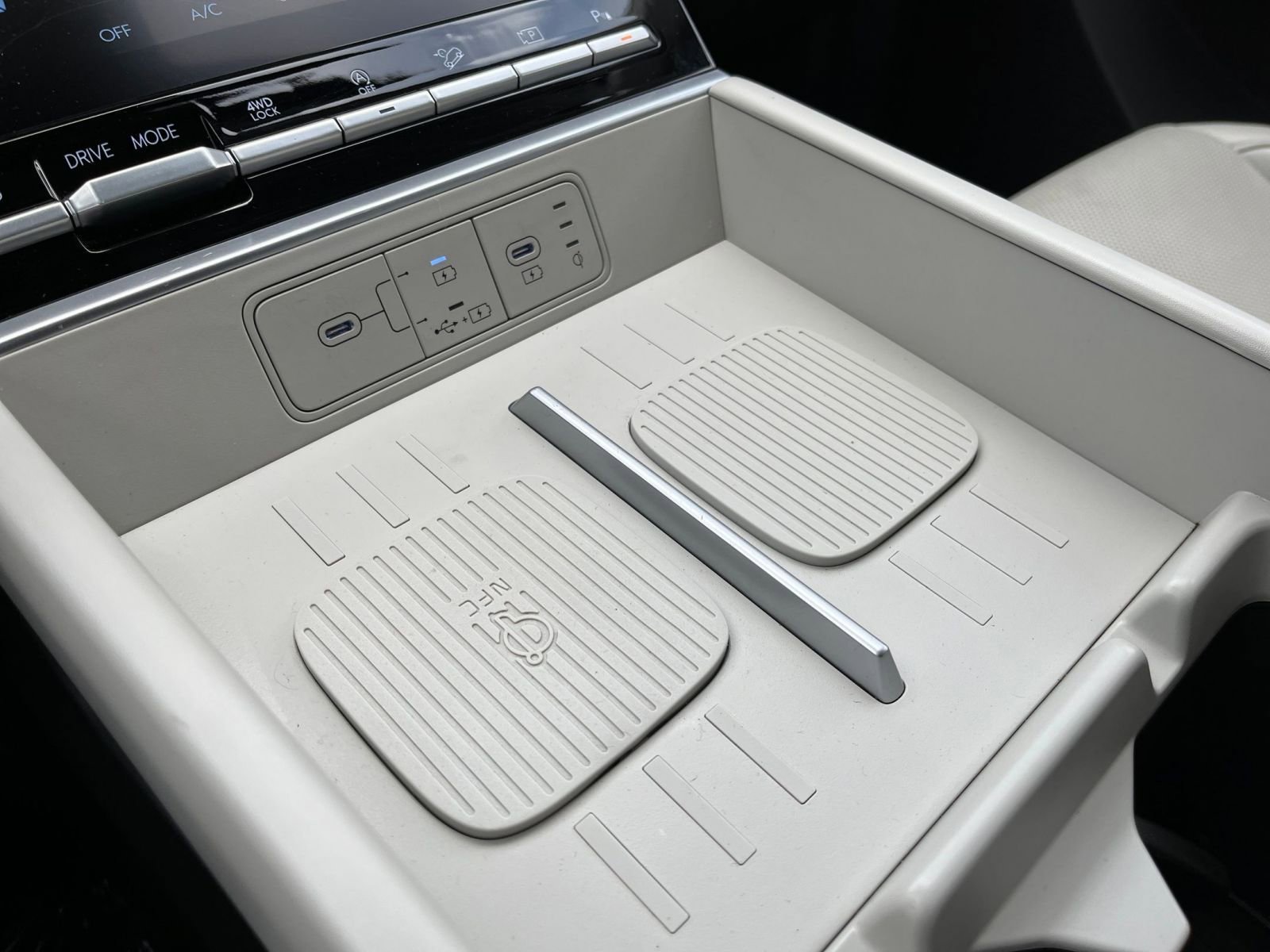 Thumbnail: 2025 Hyundai Santa Fe - 34