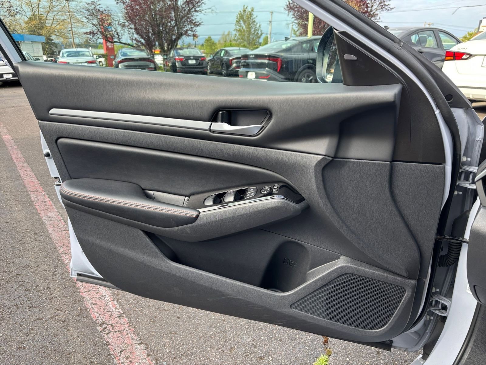 Thumbnail: 2025 Nissan Altima - 18