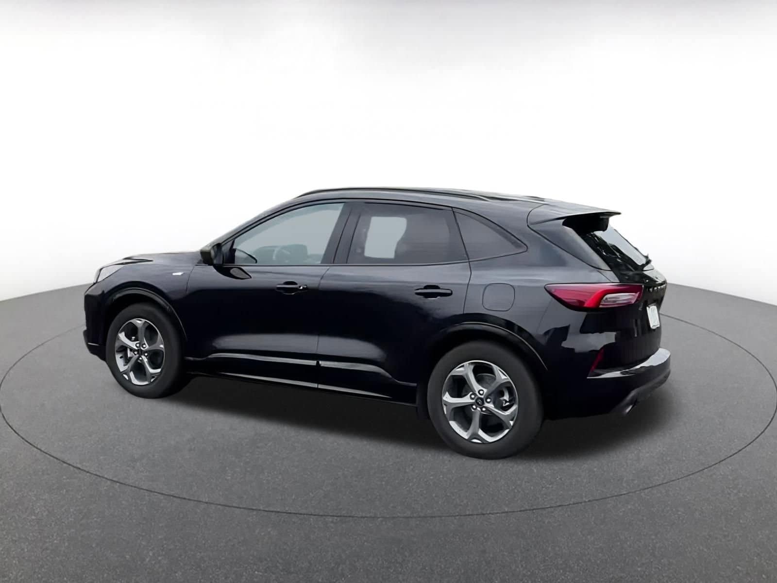 Thumbnail: 2024 Ford Escape - 4
