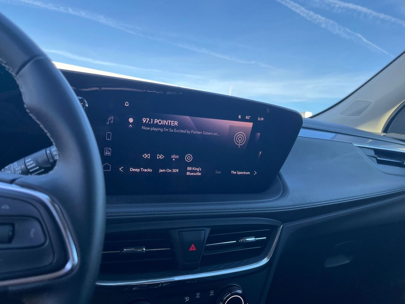 Thumbnail: 2025 Buick Encore GX - 21