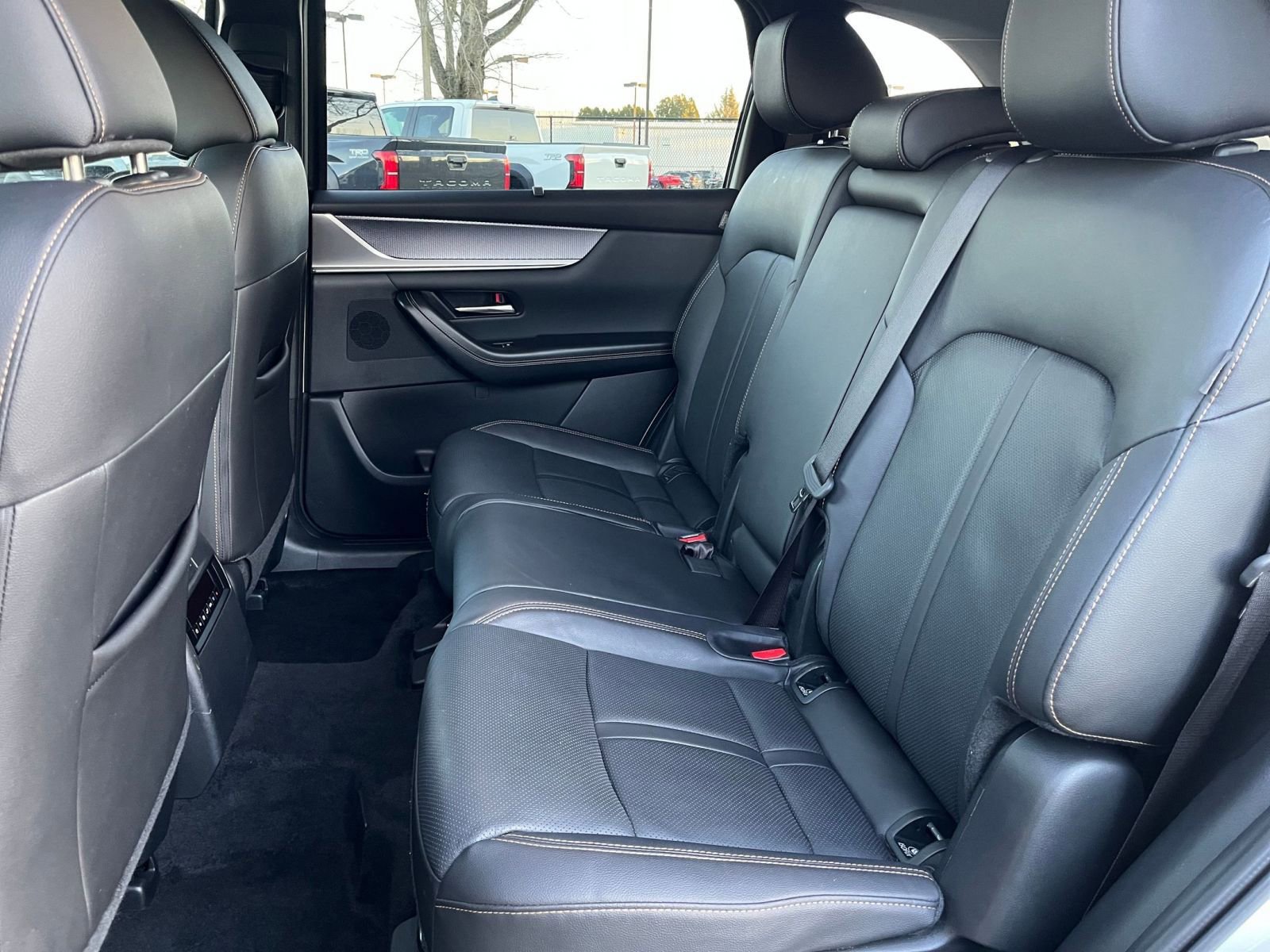 Thumbnail: 2025 Mazda CX-70 - 30