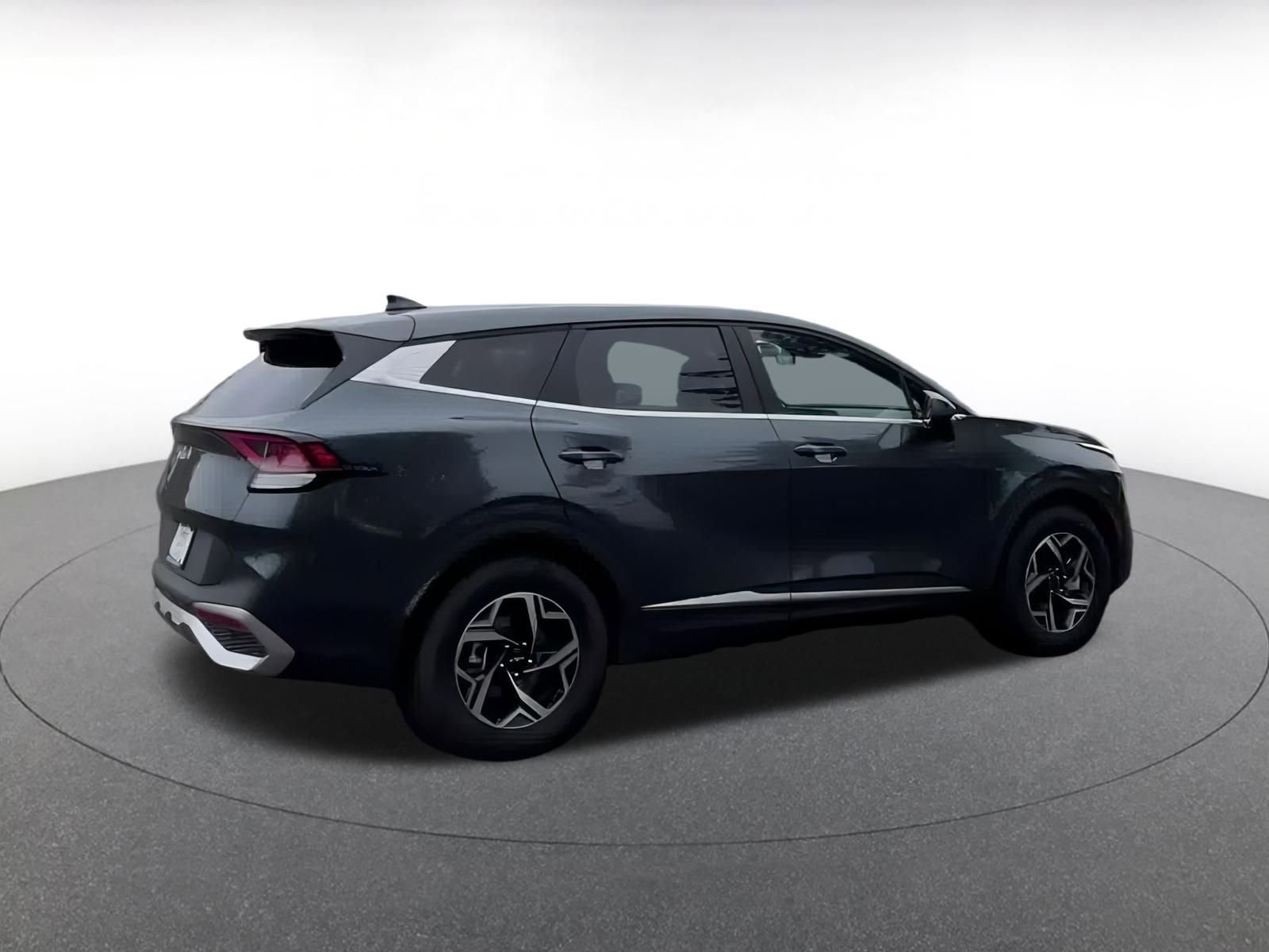 Thumbnail: 2024 Kia Sportage - 16