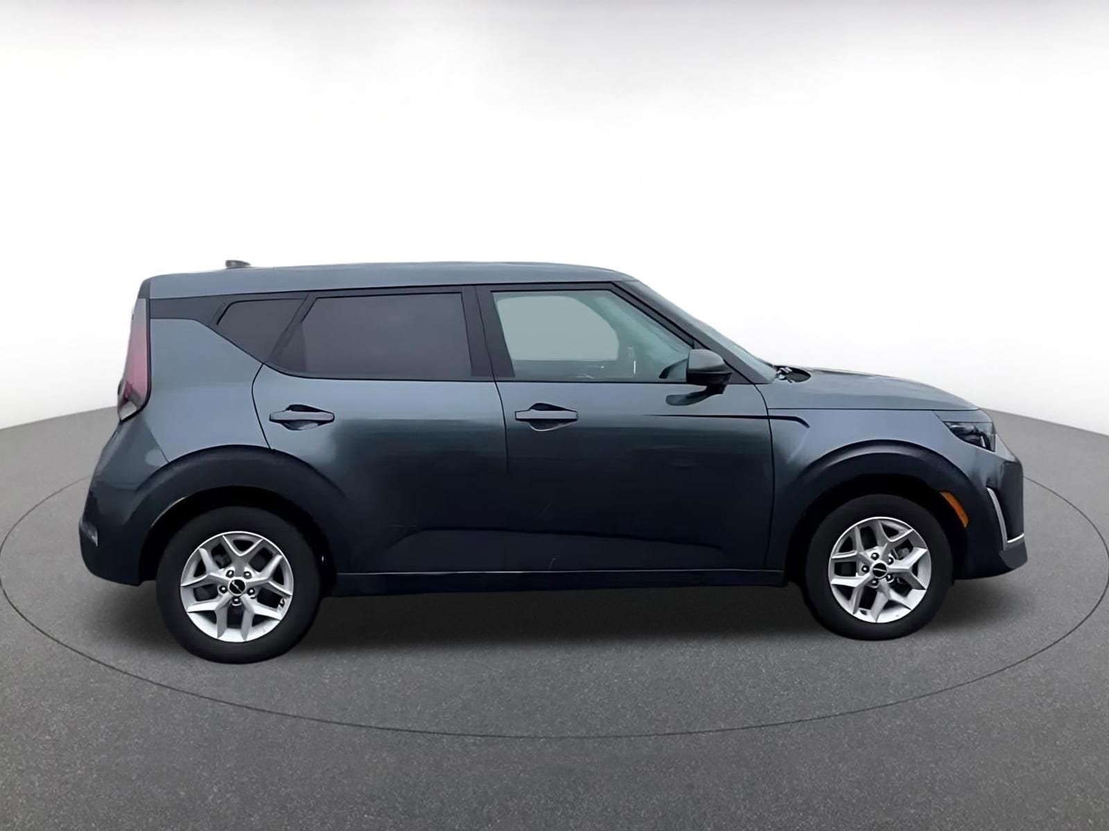 Thumbnail: 2025 Kia Soul - 16