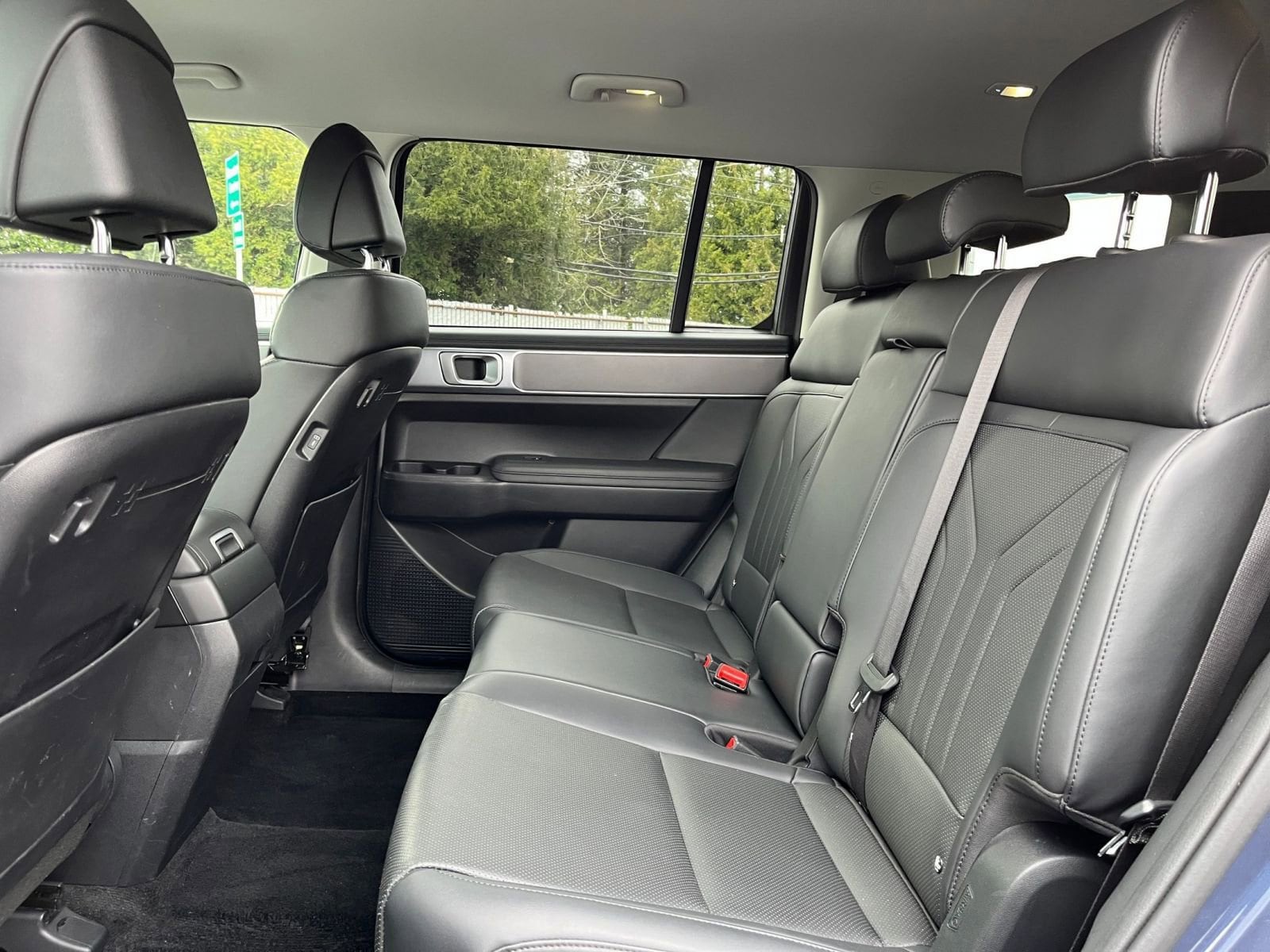 Thumbnail: 2025 Hyundai Santa Fe - 29