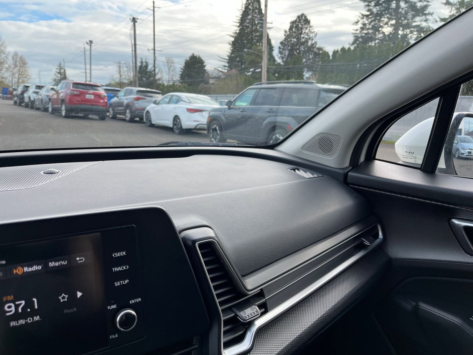 Thumbnail: 2024 Kia Sportage - 34