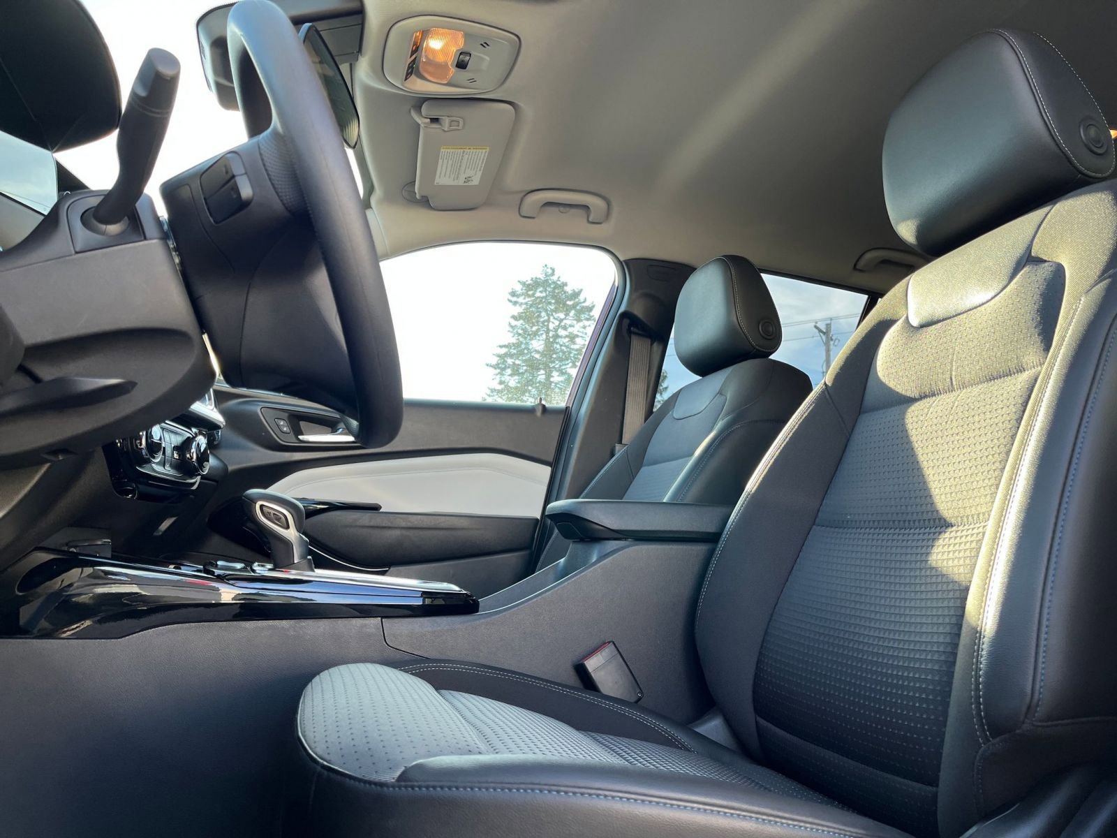 Thumbnail: 2025 Chevrolet Trax - 24