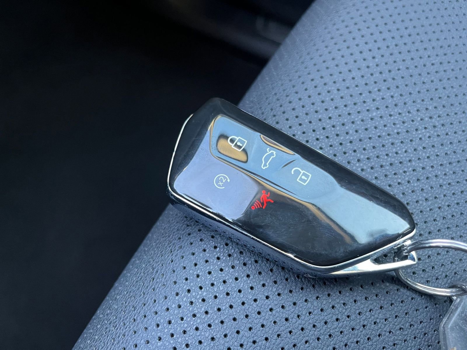 Thumbnail: 2025 Volkswagen Atlas - 28