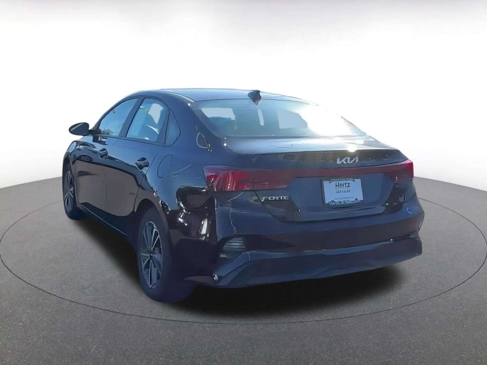 2024 Kia Forte LXS 11