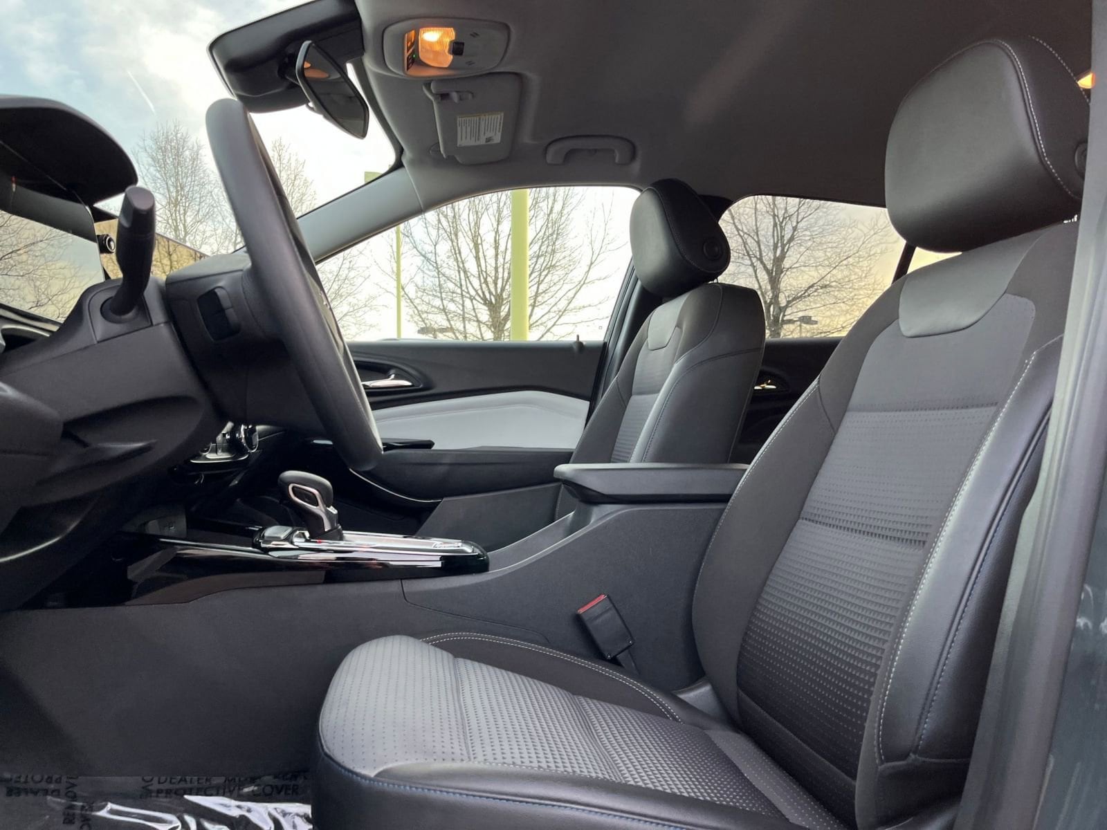 Thumbnail: 2025 Chevrolet Trax - 24