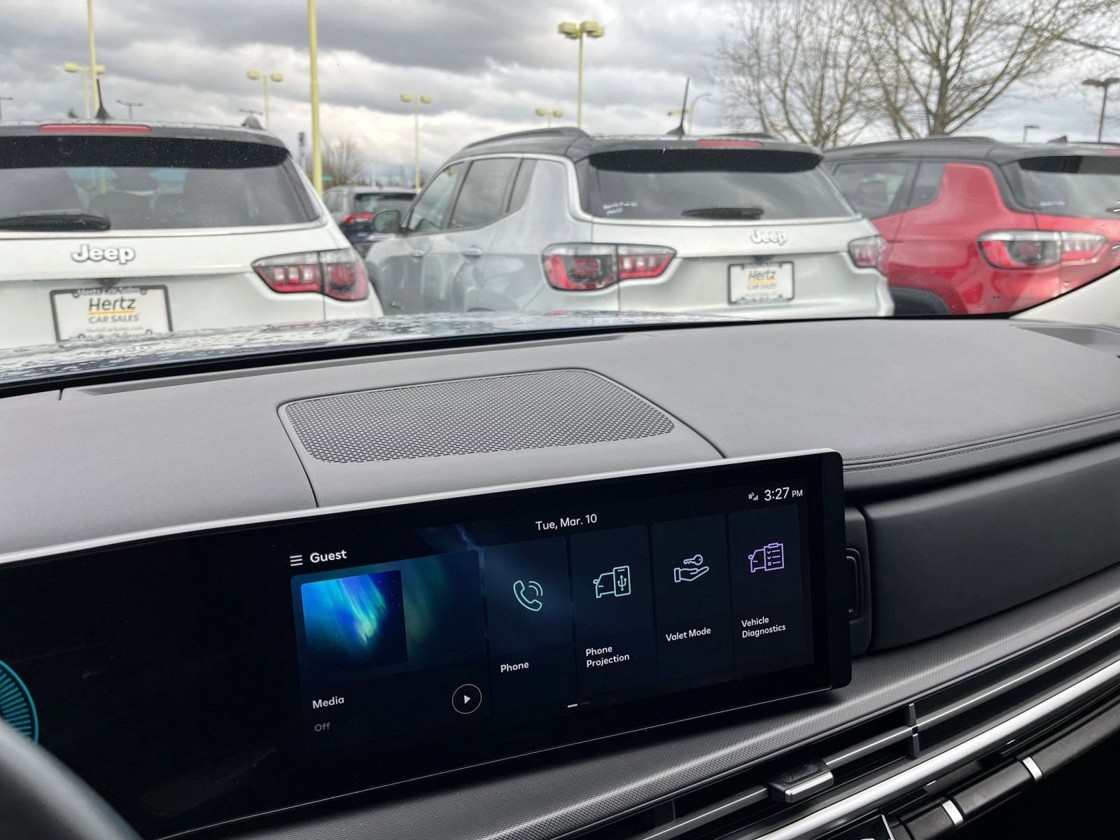 Thumbnail: 2025 Hyundai Santa Fe - 18