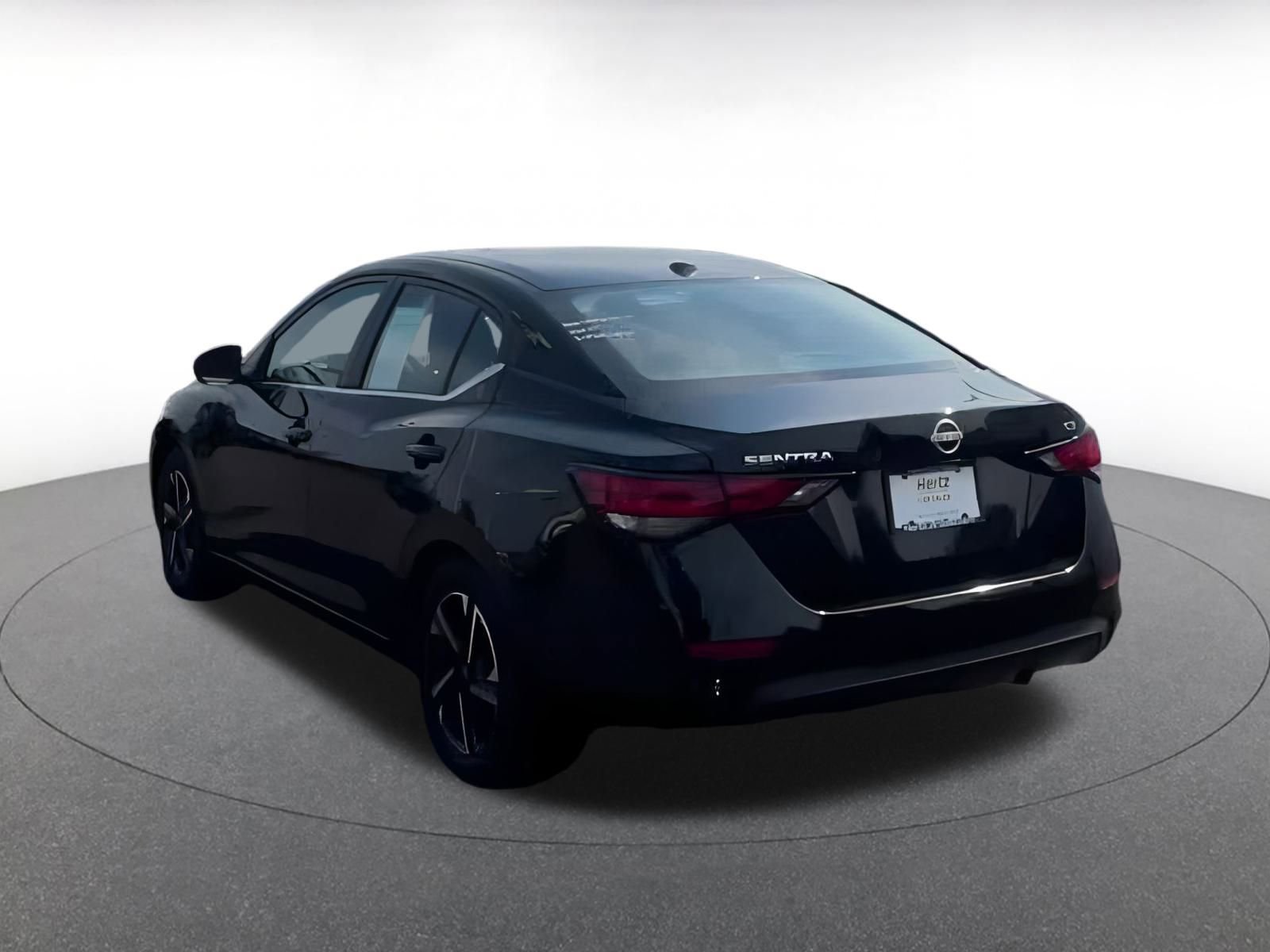 Thumbnail: 2024 Nissan Sentra - 11