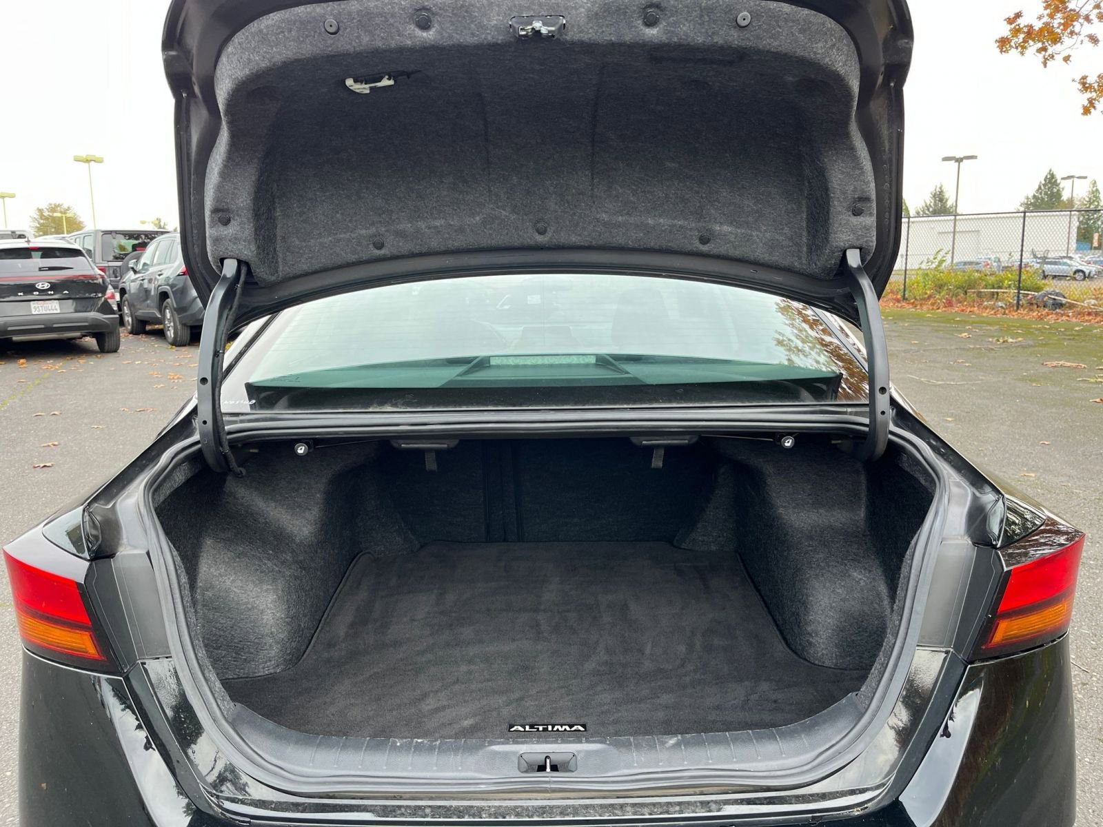 Thumbnail: 2024 Nissan Altima - 30