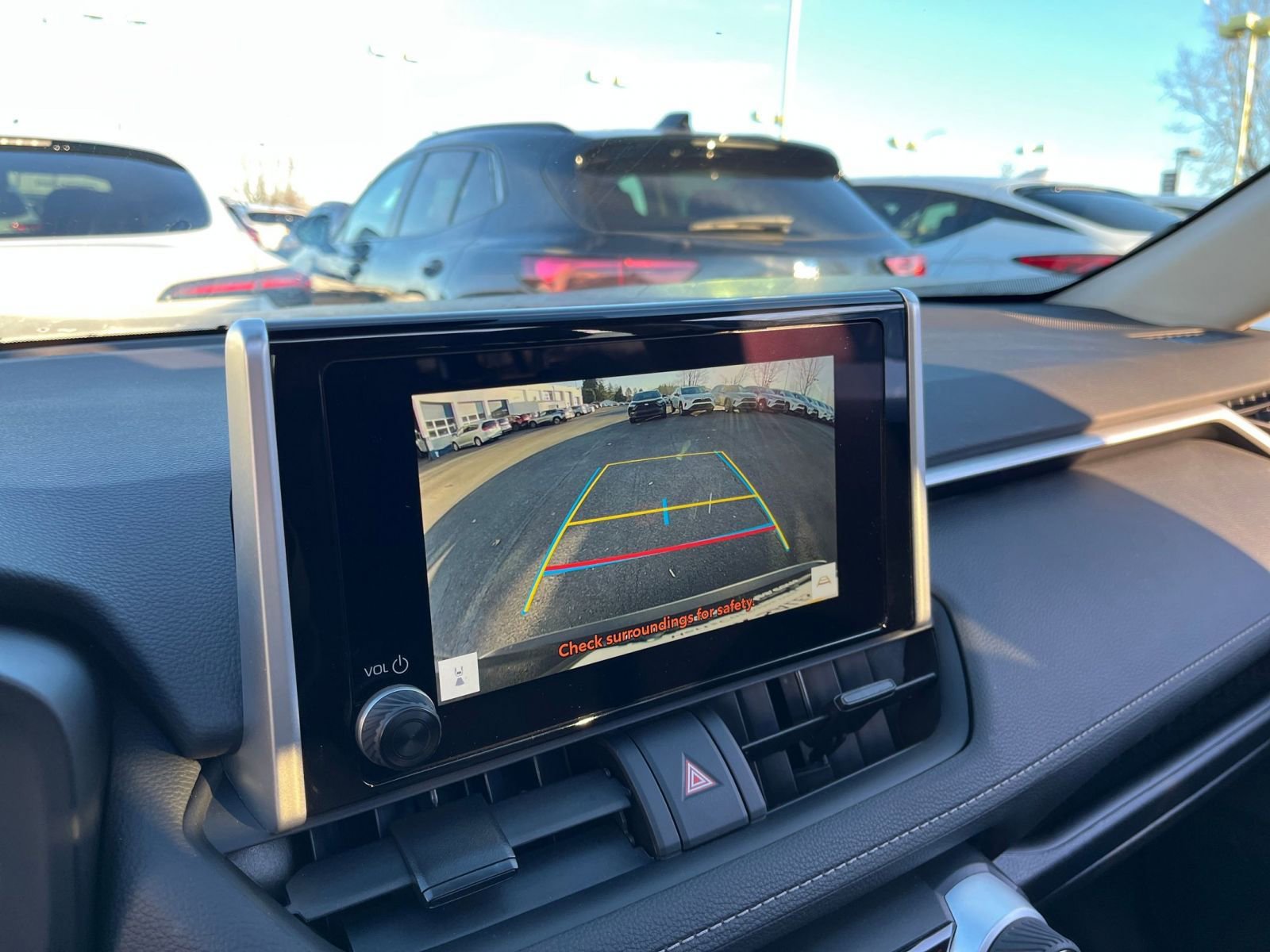 Thumbnail: 2025 Toyota RAV4 - 18