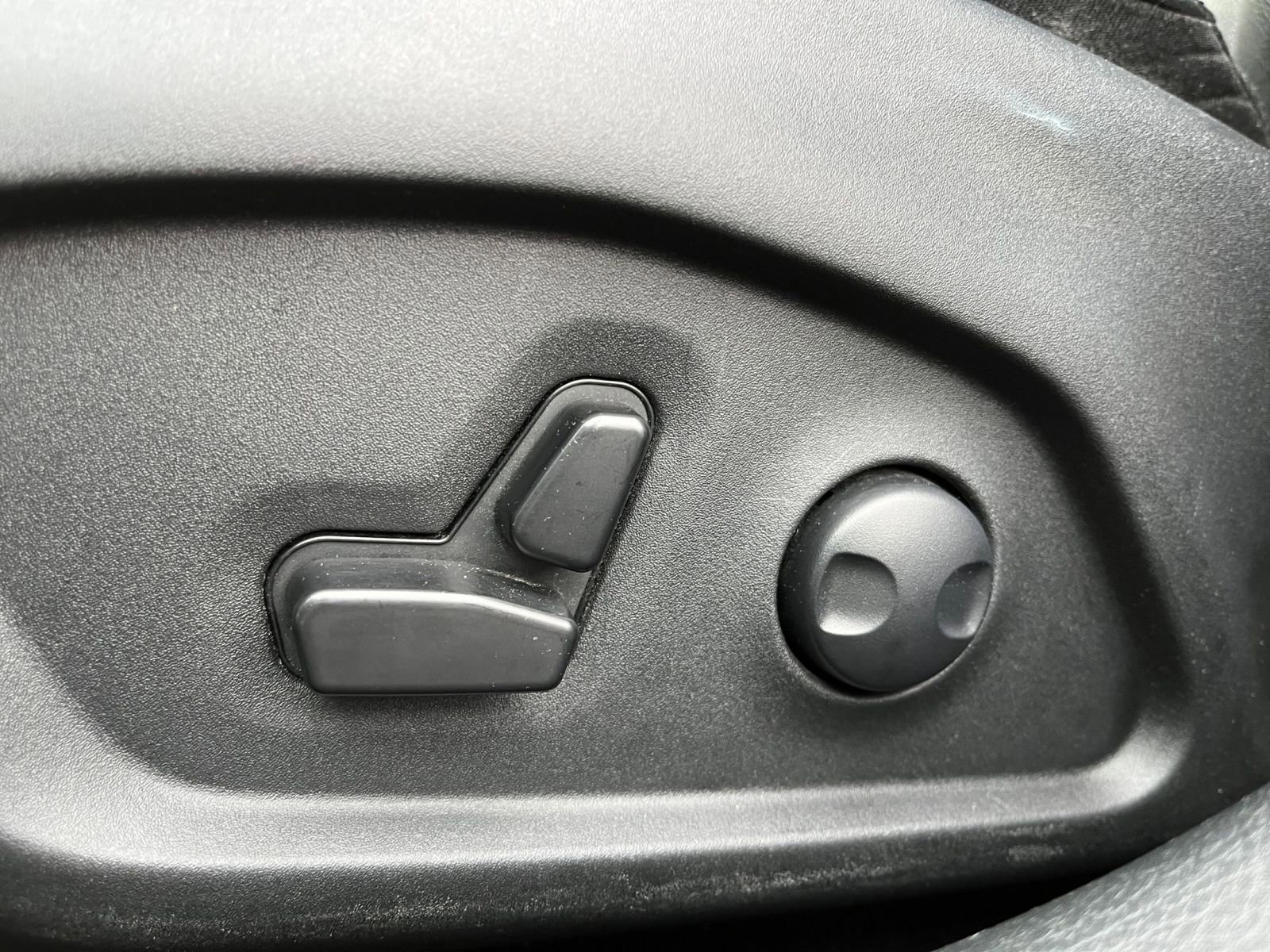 Thumbnail: 2025 Jeep Compass - 23