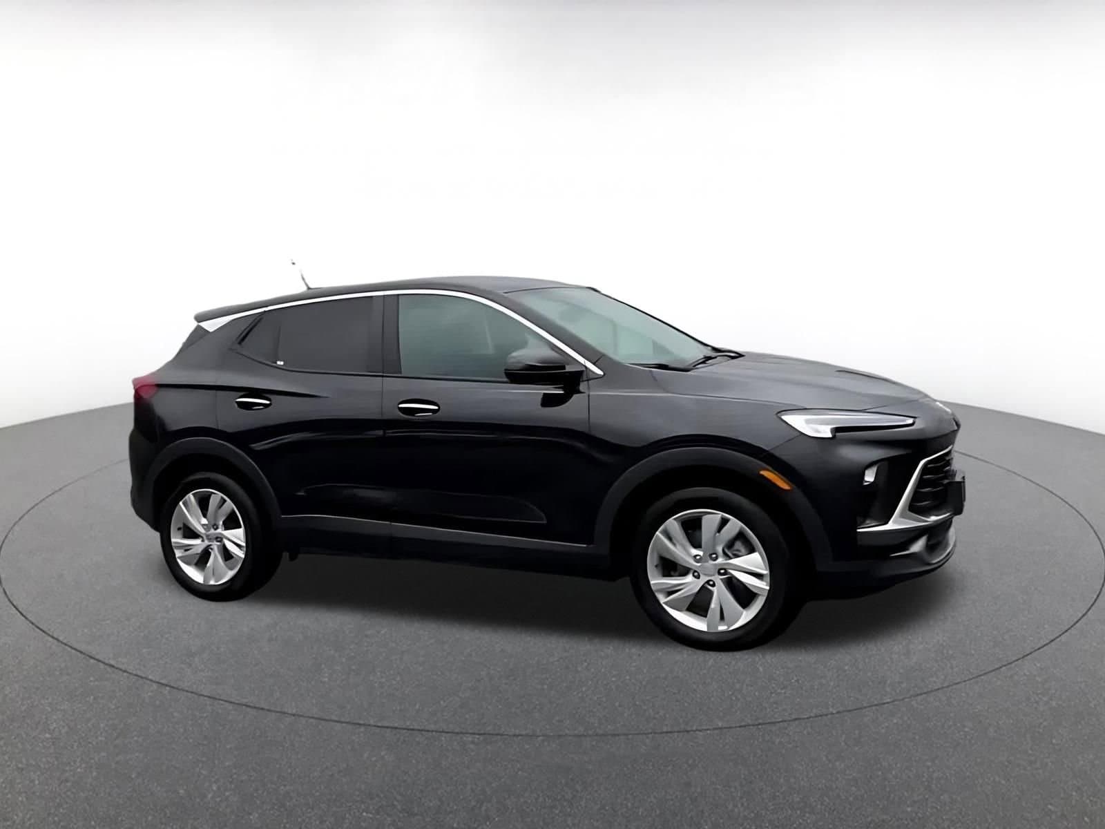 Thumbnail: 2025 Buick Encore GX - 2