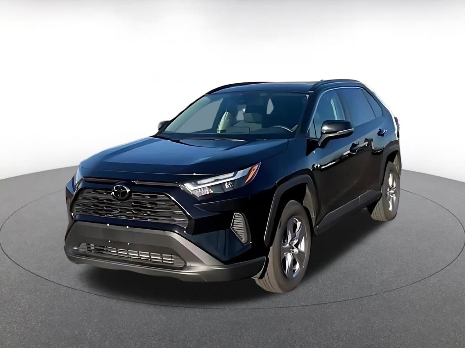 Thumbnail: 2025 Toyota RAV4 - 4