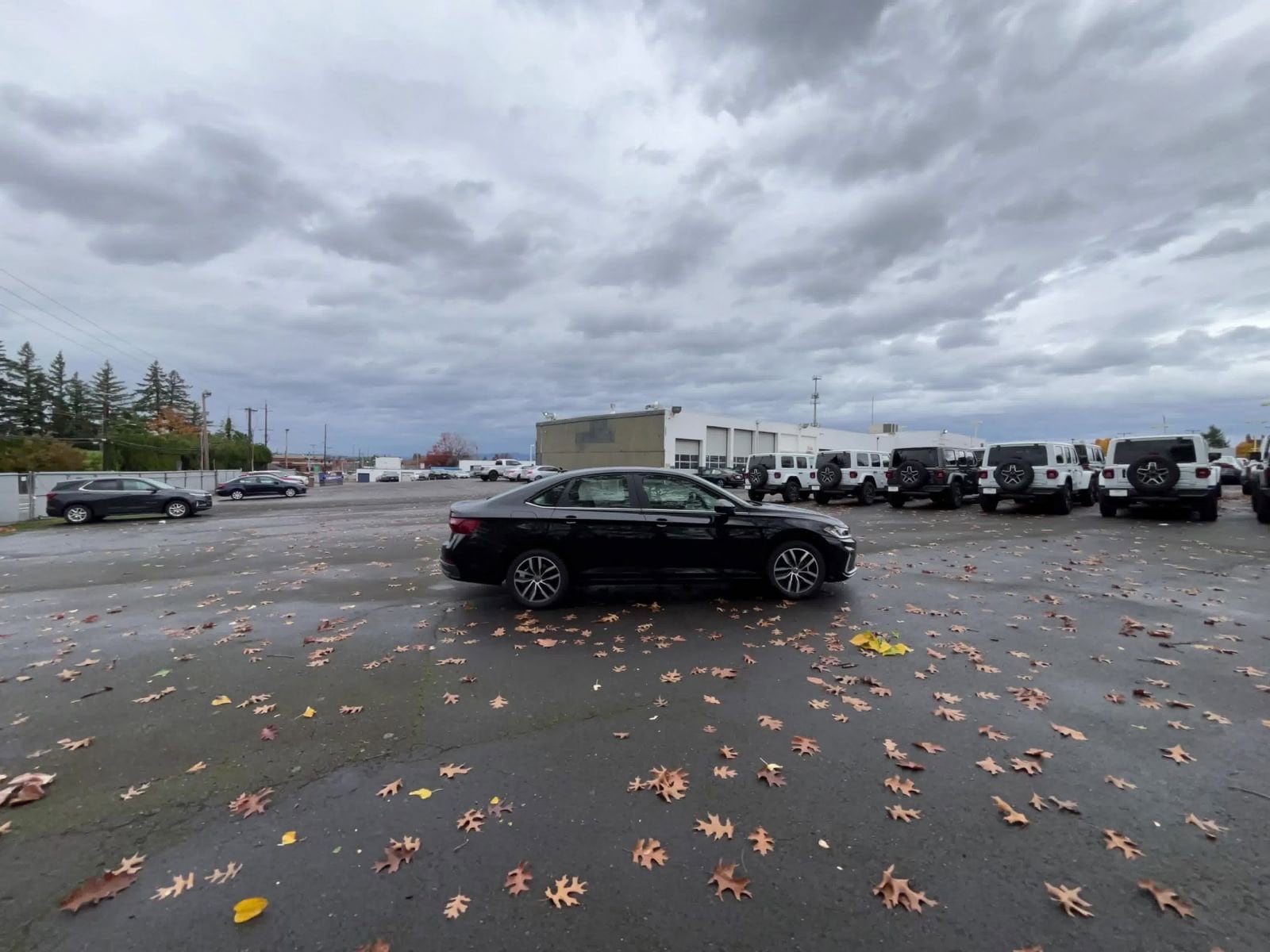 Thumbnail: 2025 Volkswagen Jetta - 16