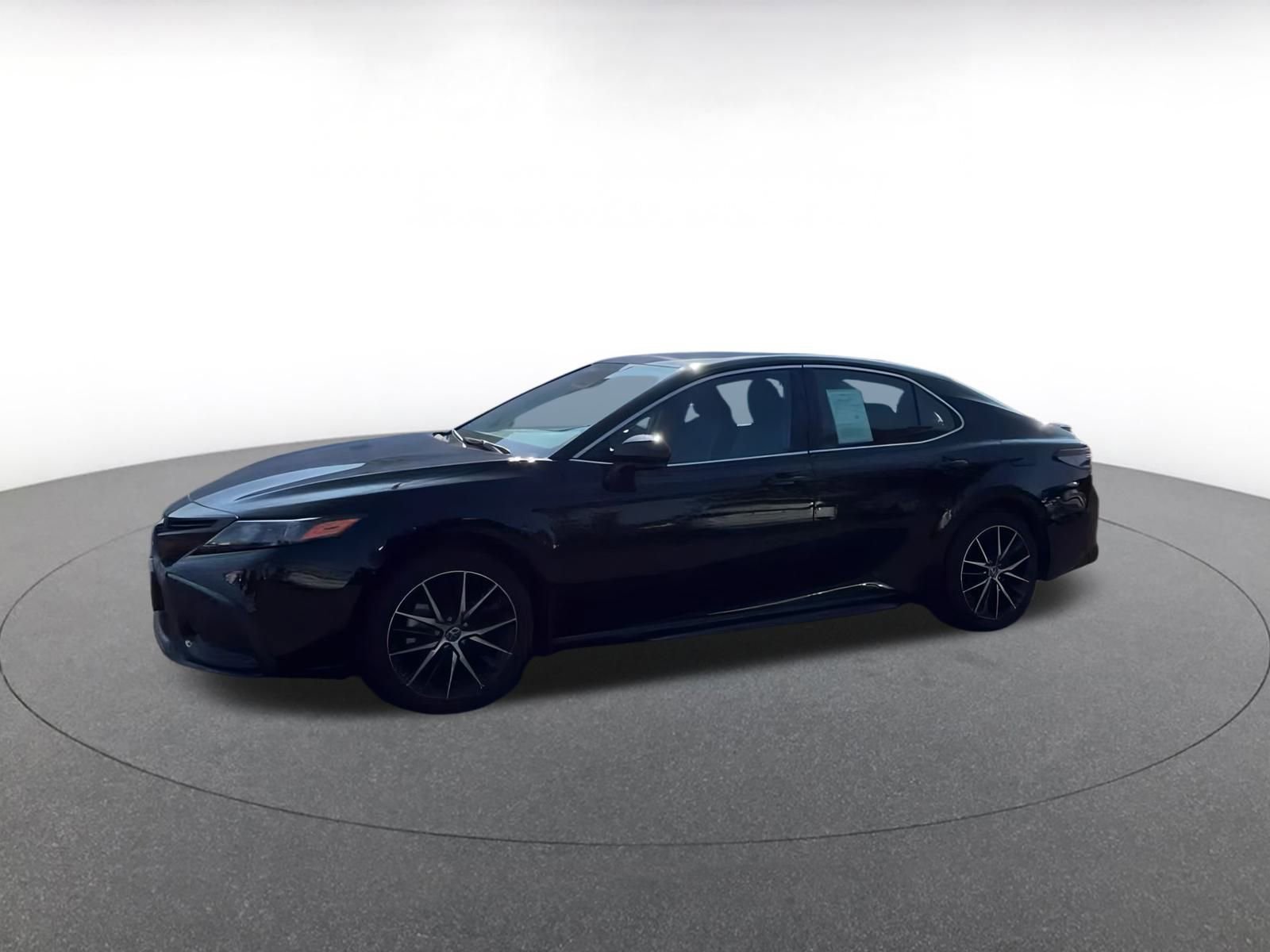 Thumbnail: 2024 Toyota Camry - 8
