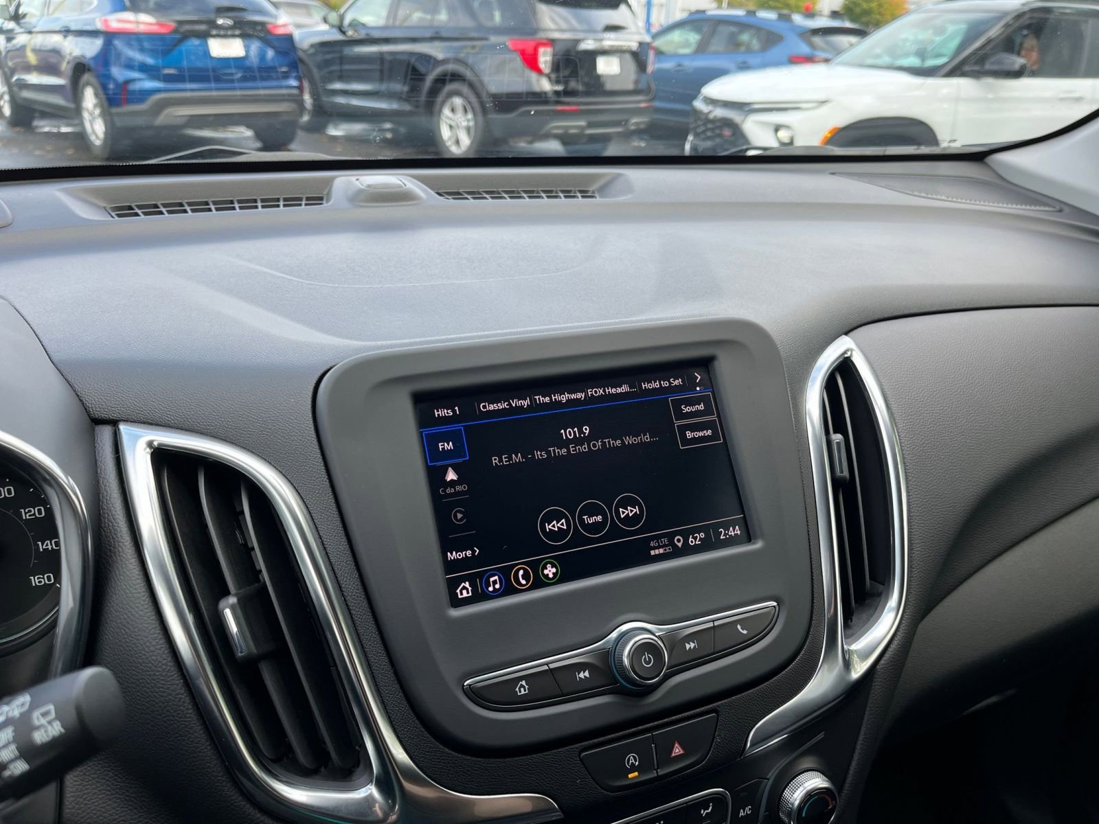 Thumbnail: 2024 Chevrolet Equinox - 18