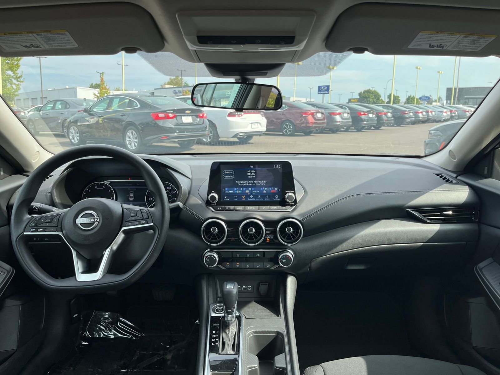 Thumbnail: 2024 Nissan Sentra - 31