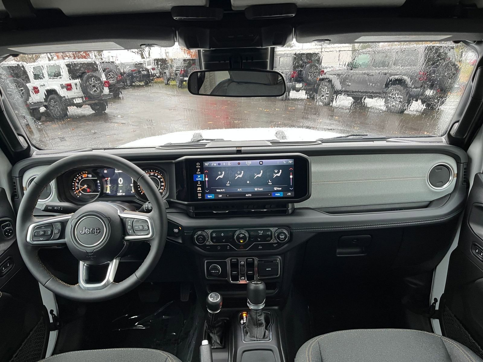 Thumbnail: 2025 Jeep Wrangler - 32