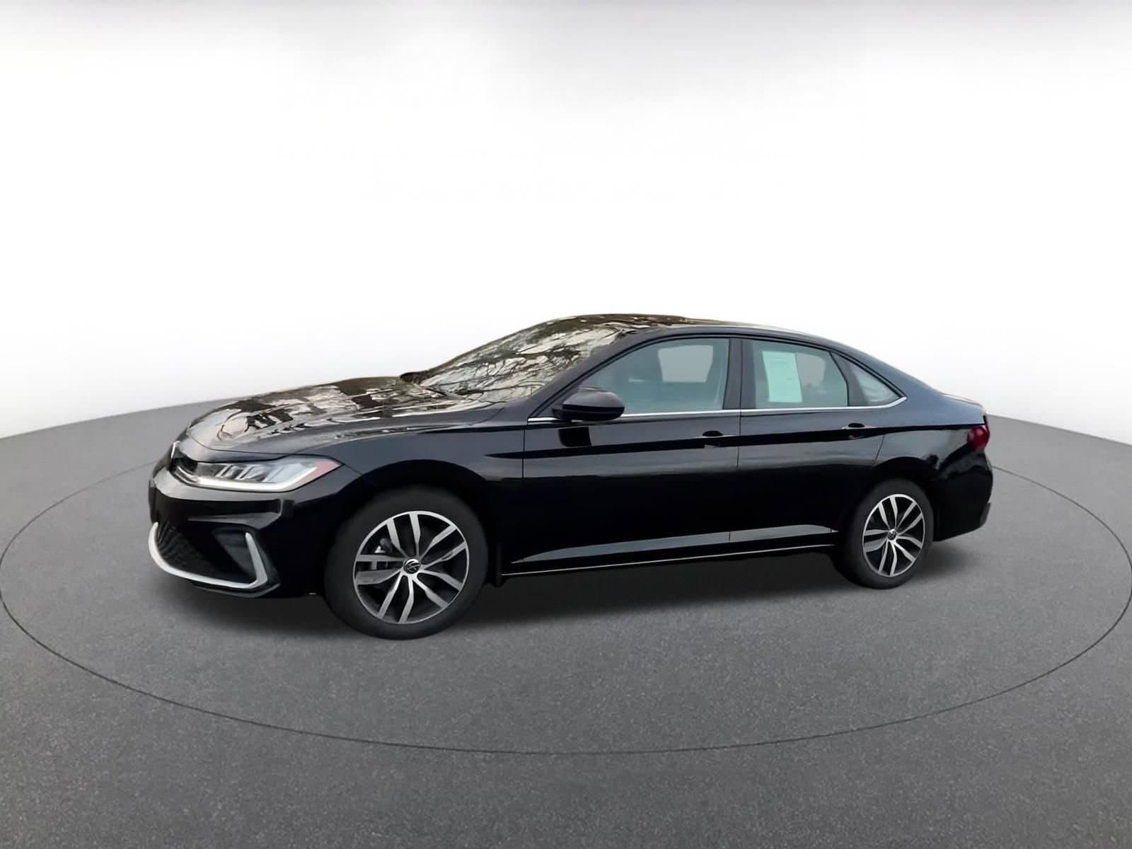 Thumbnail: 2025 Volkswagen Jetta - 11