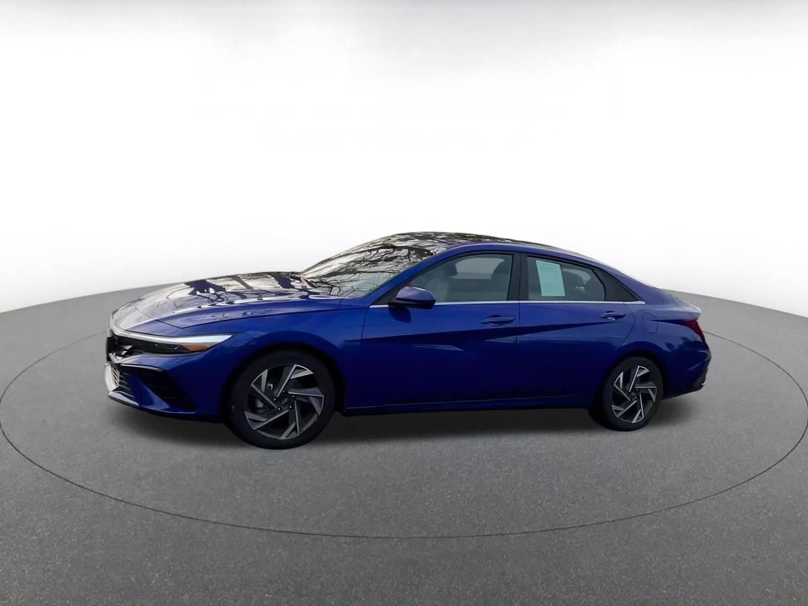 Thumbnail: 2025 Hyundai Elantra - 9