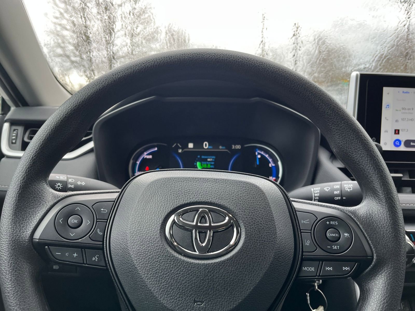 Thumbnail: 2025 Toyota RAV4 - 27