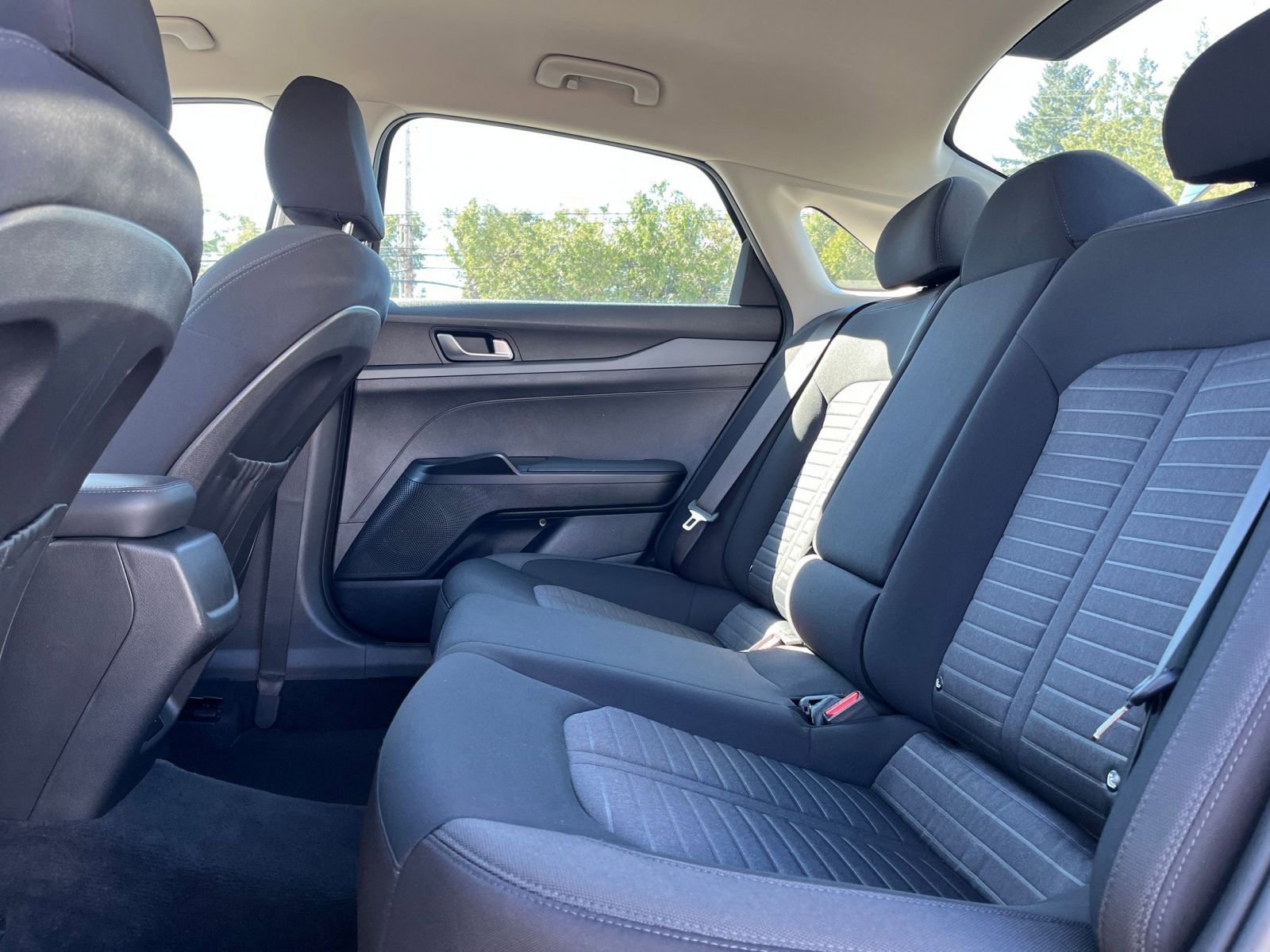 Thumbnail: 2025 Kia K5 - 24