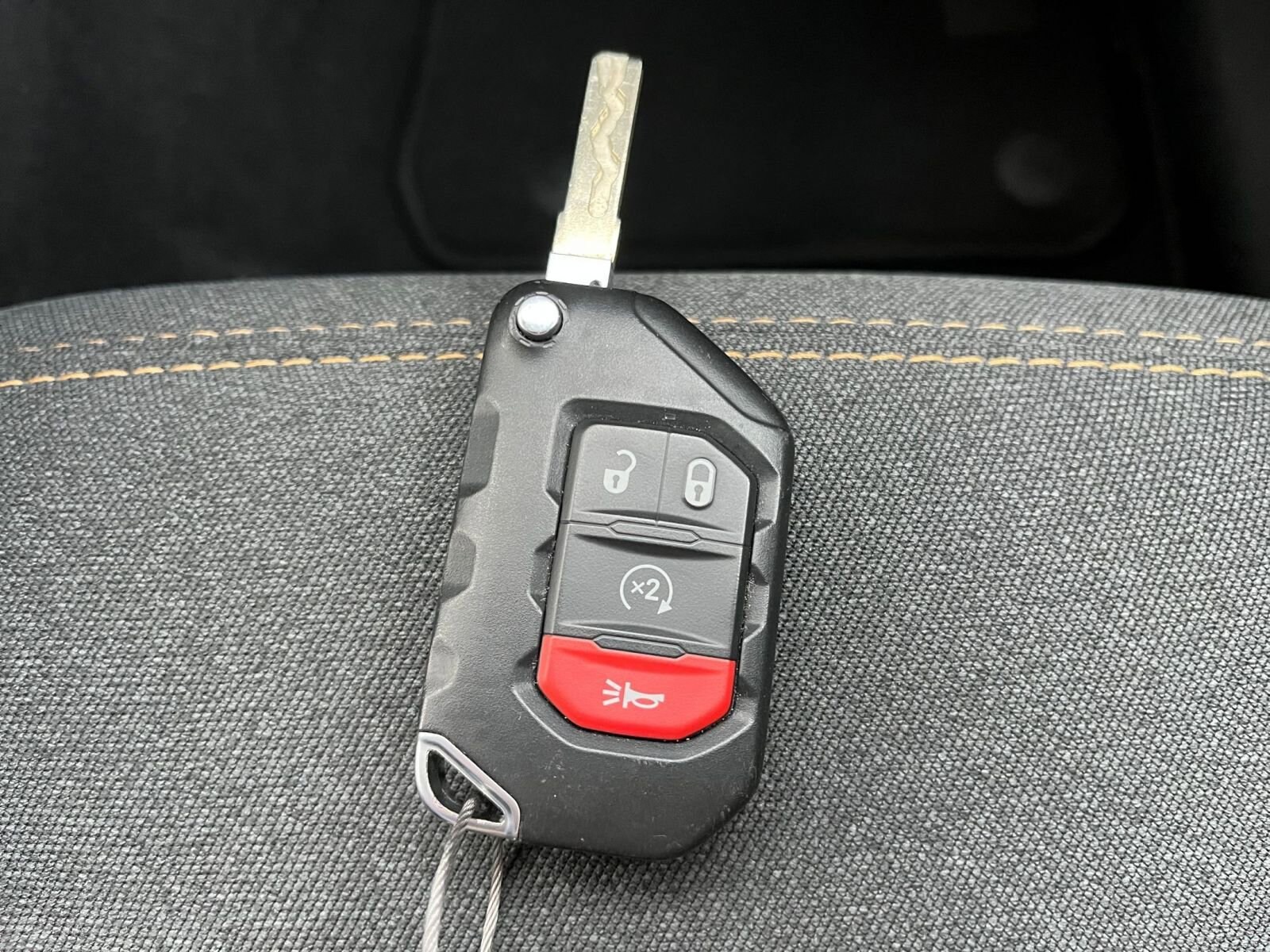 Thumbnail: 2025 Jeep Wrangler - 22