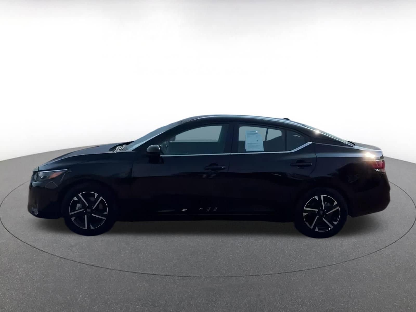 Thumbnail: 2024 Nissan Sentra - 9