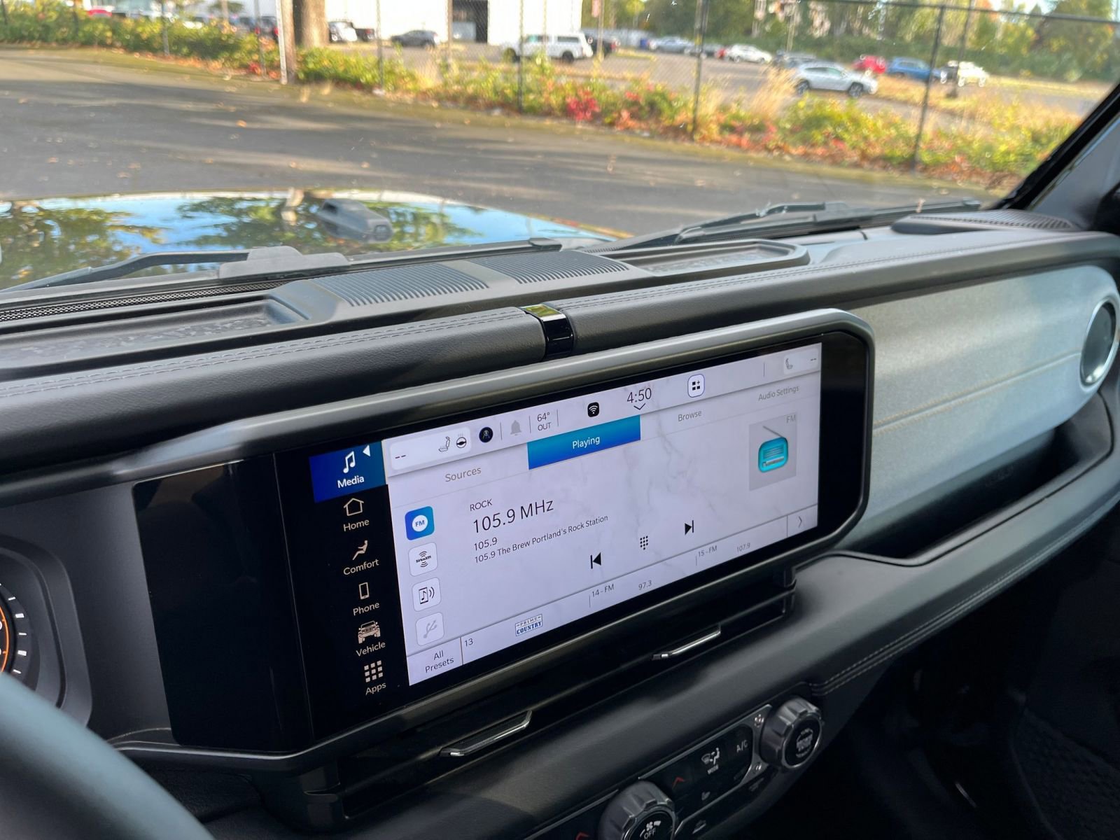 Thumbnail: 2025 Jeep Wrangler - 18