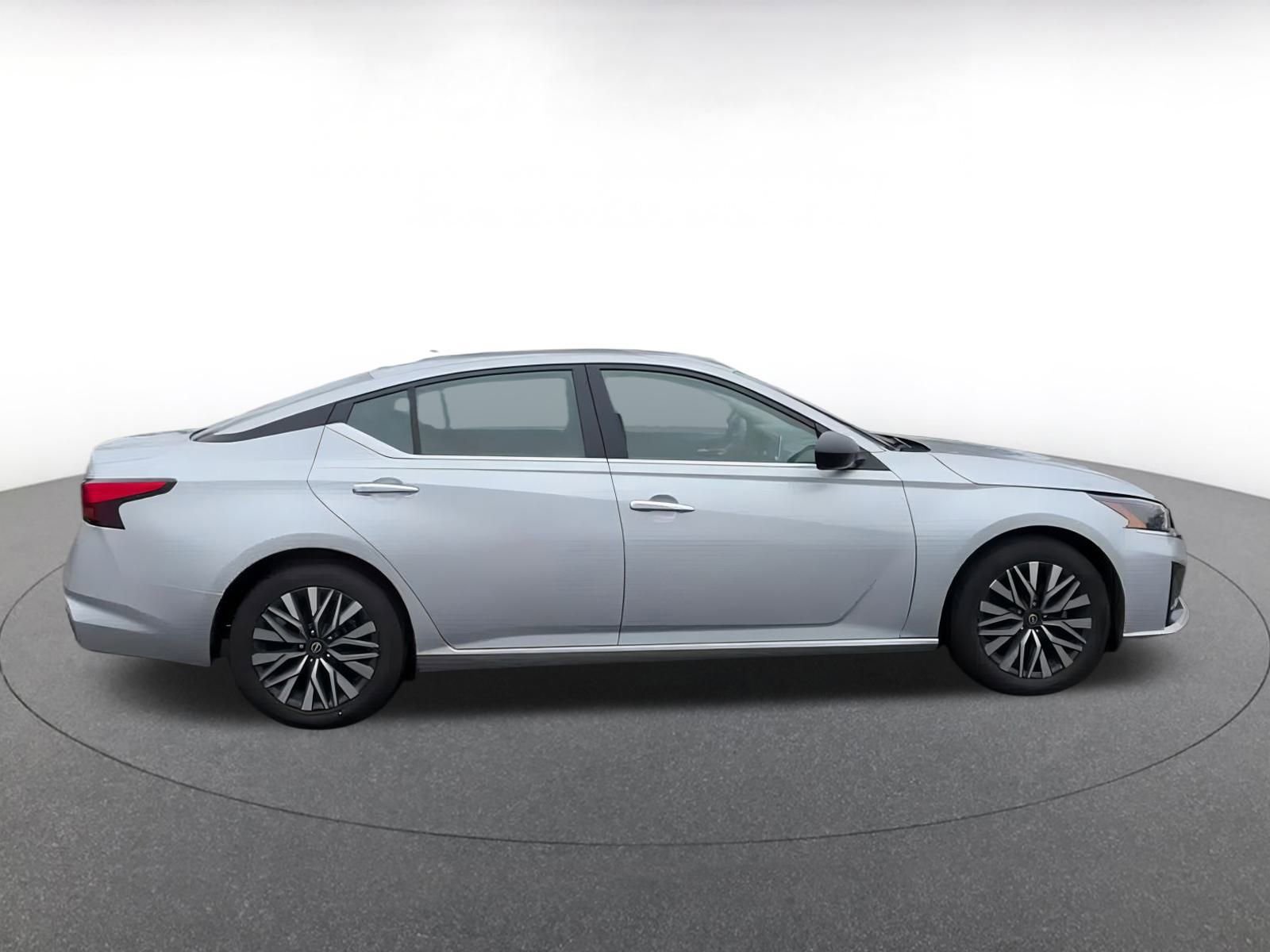 Thumbnail: 2024 Nissan Altima - 16