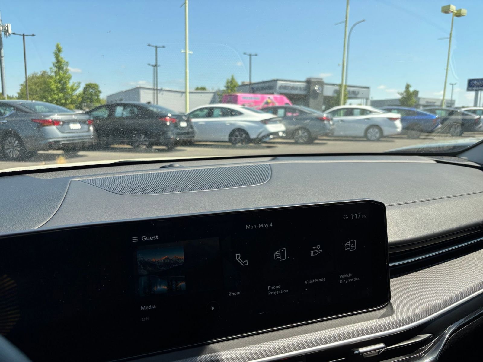 Thumbnail: 2025 Kia K5 - 17