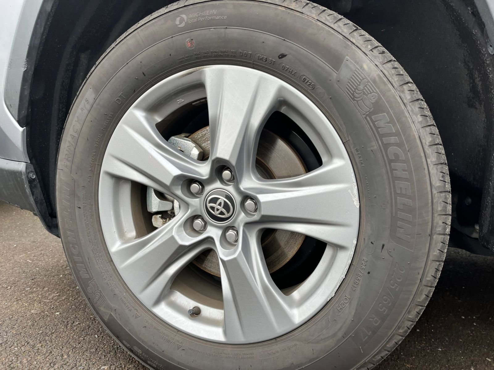 Thumbnail: 2025 Toyota RAV4 - 29