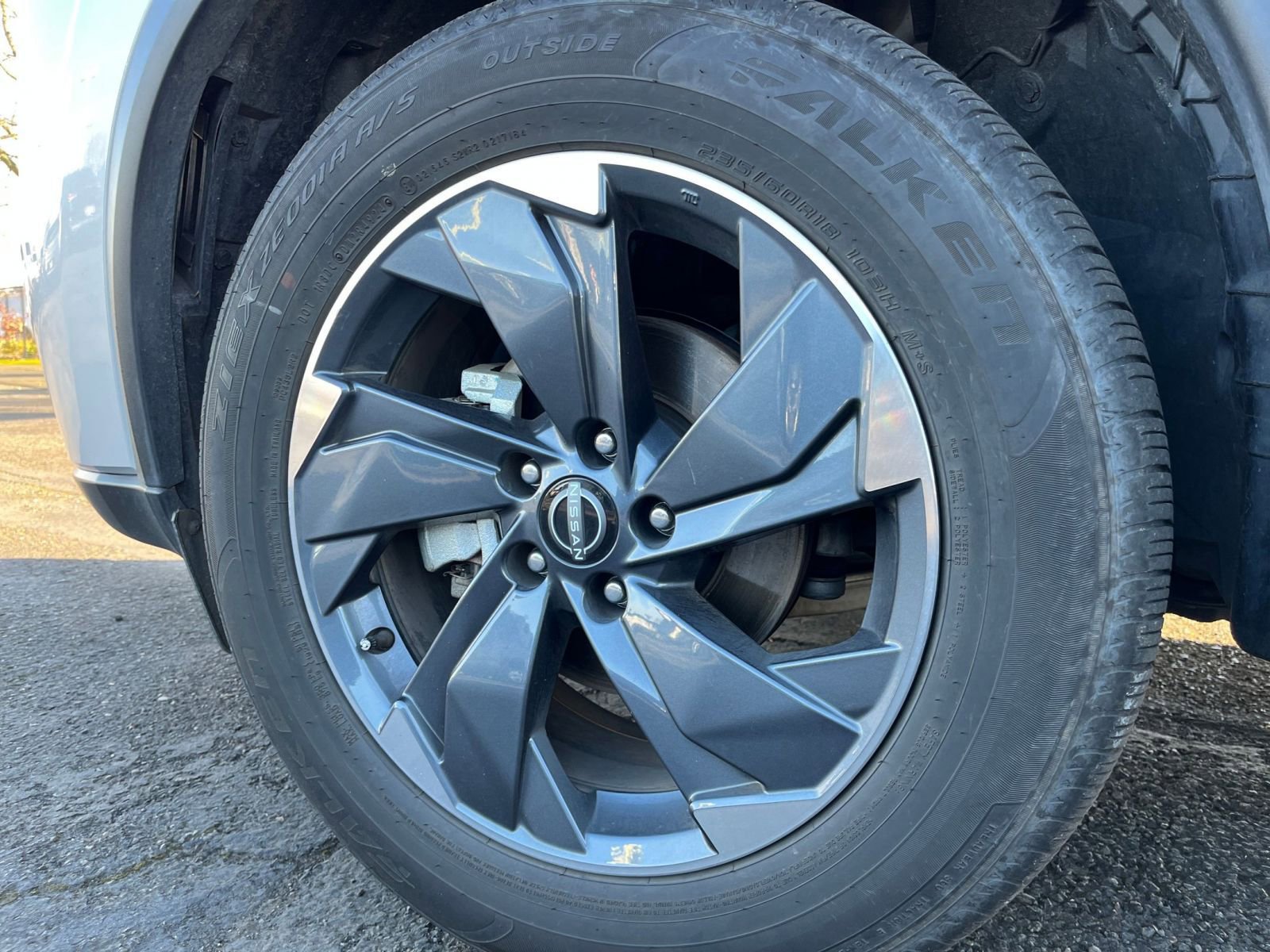 Thumbnail: 2025 Nissan Rogue - 32