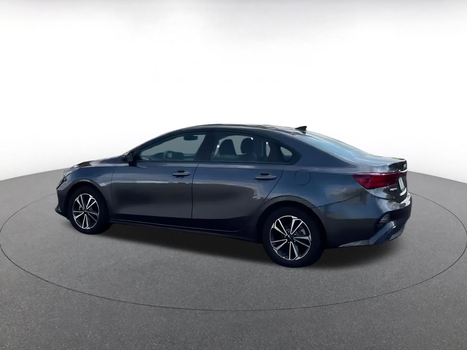 Thumbnail: 2024 Kia Forte - 12