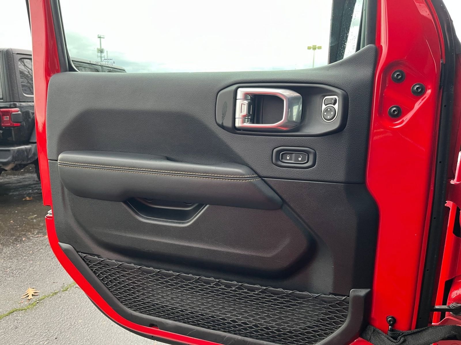 Thumbnail: 2025 Jeep Wrangler - 20