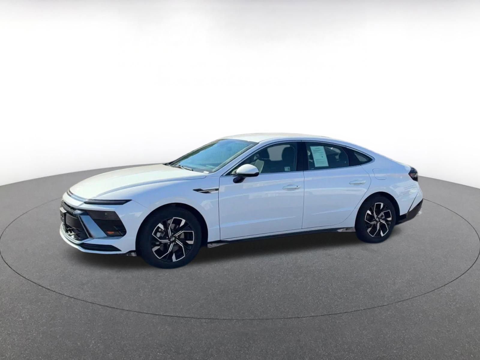 Thumbnail: 2025 Hyundai Sonata - 8