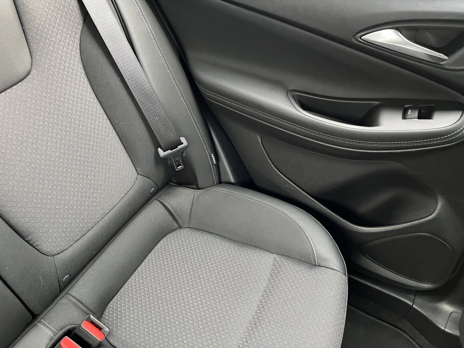 Thumbnail: 2025 Buick Encore GX - 35