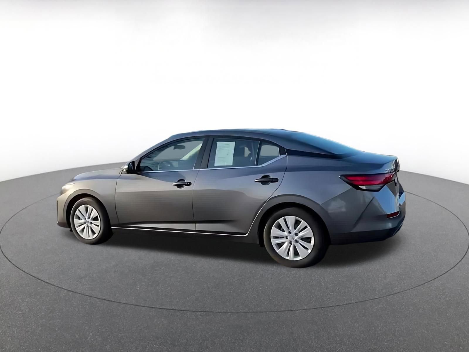 Thumbnail: 2025 Nissan Sentra - 9