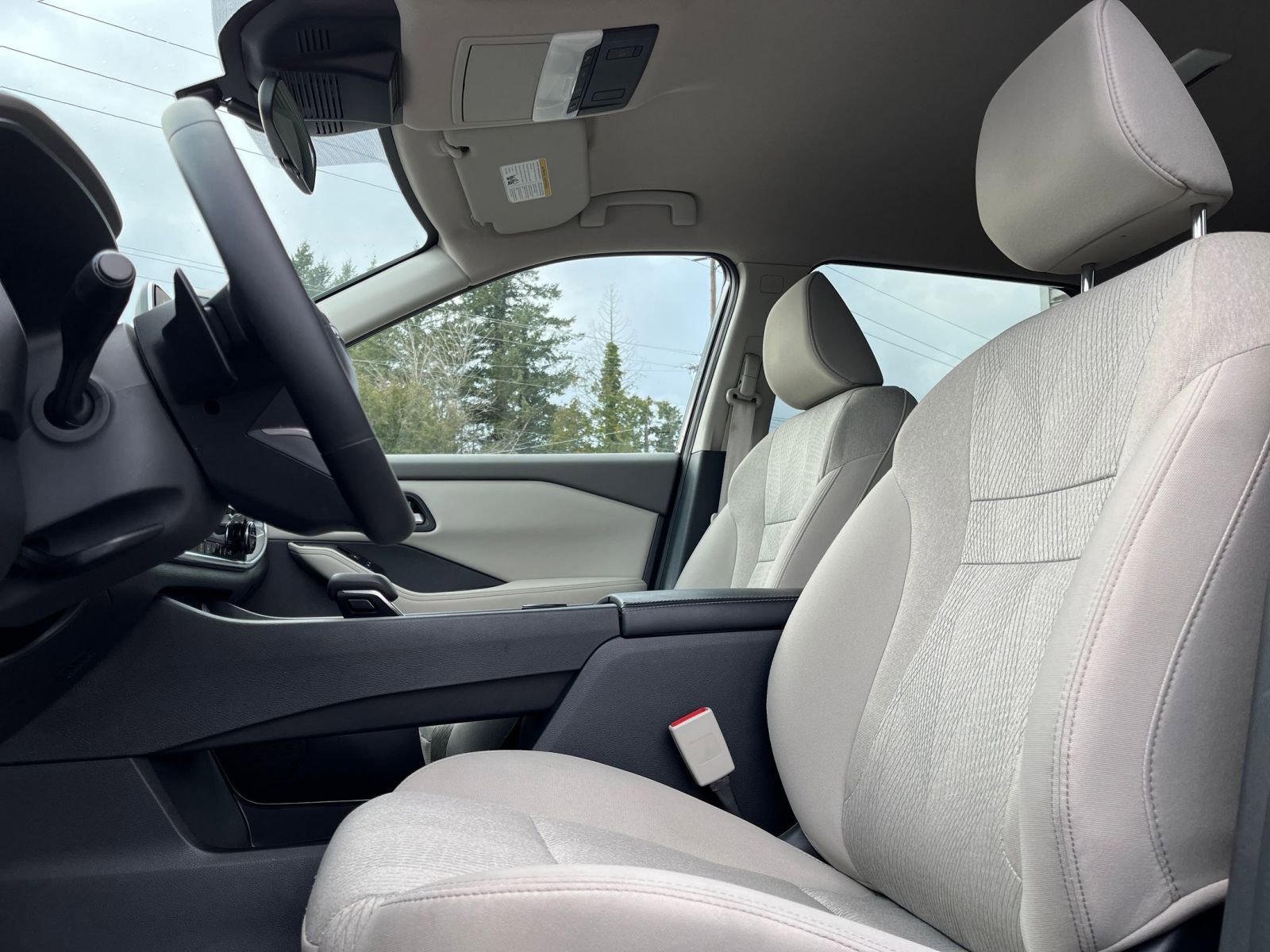 Thumbnail: 2025 Nissan Rogue - 30